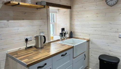 Cozy Seaside Retreat in Peterhead - Foto 2, furniture