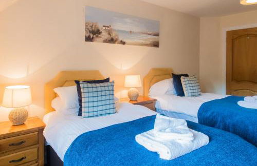 Keepers Lodge with Hot Tub - Foto 11