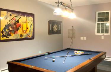 Amazing Poconos House . Sauna/Hot Tub/Private Pool - Foto 20