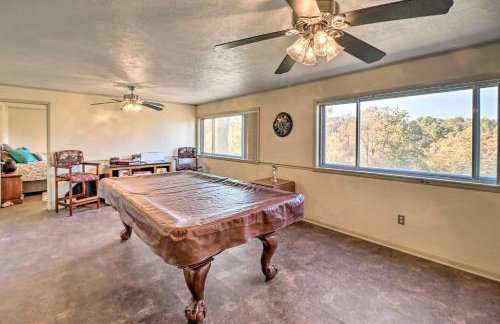 Large Home with Games 4 Mi to Bull Shoals Lake! - Foto 5