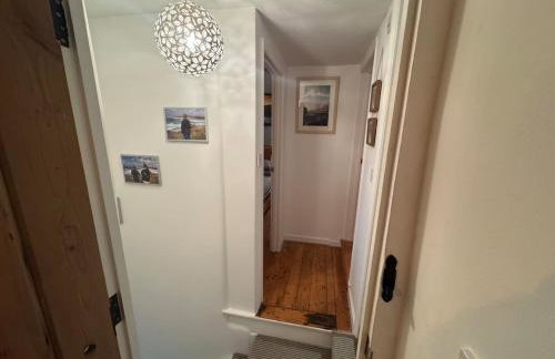 3 Double Bed Character Cottage in Quiet Hamlet - Photo 40