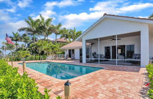 Paradise with a pool, pier and private beach area - Foto 4