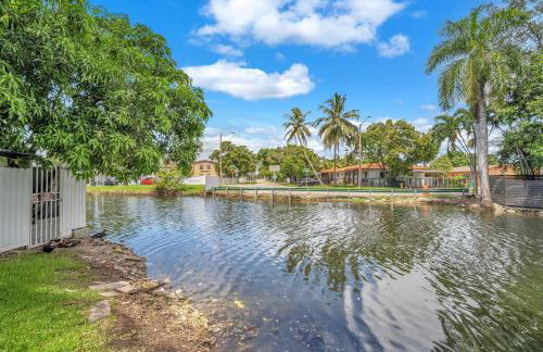 Costerra Miami 2BR - Foto 17