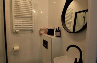 Apartament w zabytkowym budynku - Foto 14