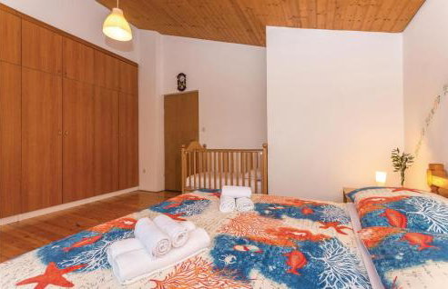 Nice Home In Nadin With Wifi - Photo 38