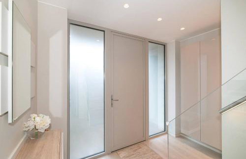 Modern Smart Home with Garden close to Richmond - Pass the Keys - Foto 54