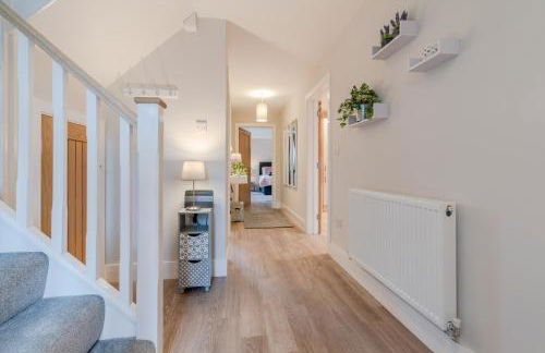 Maple House - Photo 13