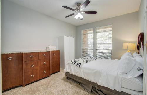 Luxury Pool Home Near Sugar Land Town Center - Photo 28