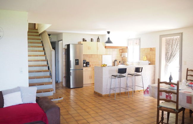 Bedoin Garden Home With Views - Photo 9