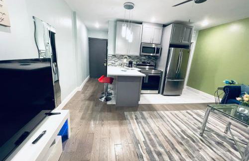 Rittenhouse Square near Kimmel Center 1BD Suite - Photo 2