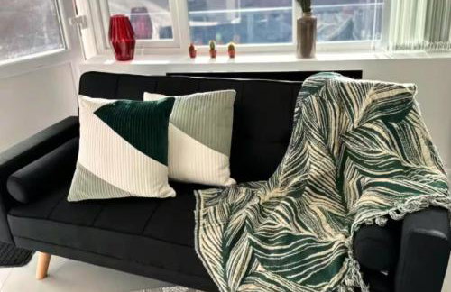 Stylish 1BR Ensuite Apt Wifi, Smart TV, Parking - Foto 14