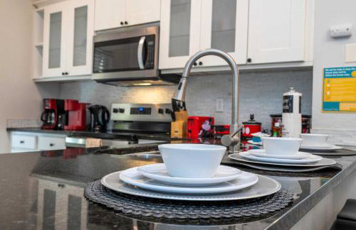 Cozy Townhouse with Private Pool in Kissimmee - Photo 51