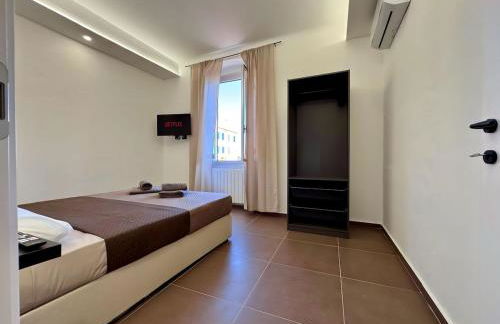 Modern Apartment - 5 Min to Beach & Port - Photo 19