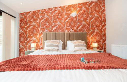 Stylish 4 bed - Contractor Stays, Wi-fi, Plenty of Parking - Foto 31