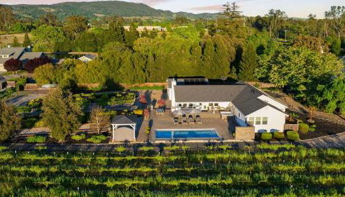 Chic Sonoma Oasis w Pool Bocce Hot Tub Minutes to Downtown - Foto 3, Other