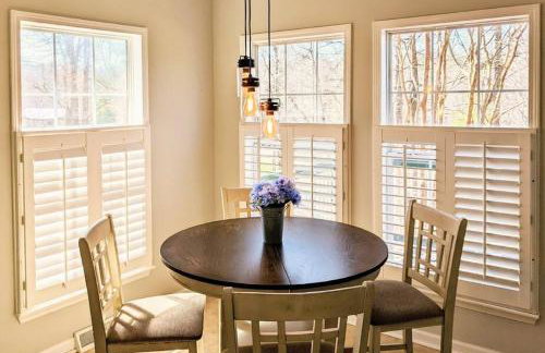 Oasis on 151 - Ideal Location on Brew Ridge Trail - Foto 3