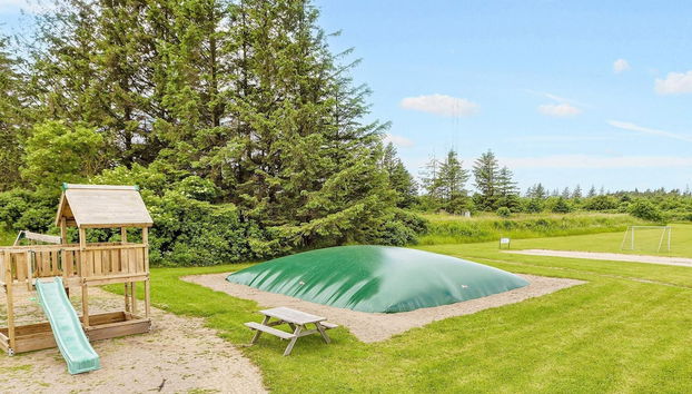 6 Person Holiday Home on a Holiday Park in Hanstholm - Foto 5, Piscina