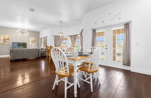 Vista Home near Disney - NEW heated hot tub - games room - Foto 6