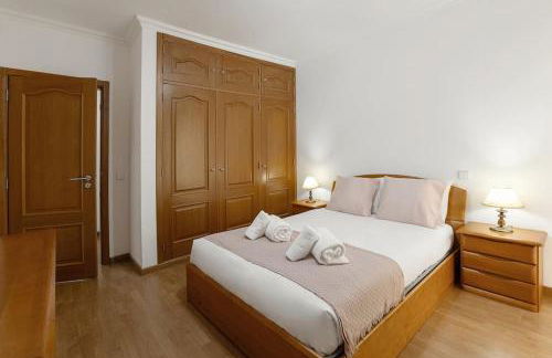 Casa das Grutas - Spacious villa with private parking - Photo 19