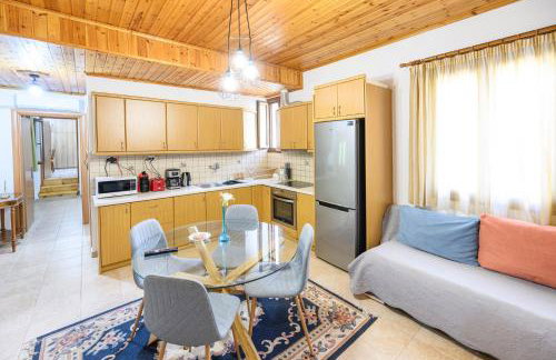 Small Villa Gerani - Photo 21