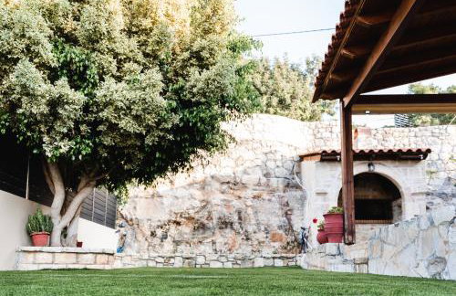 Andromache Villas - Photo 77