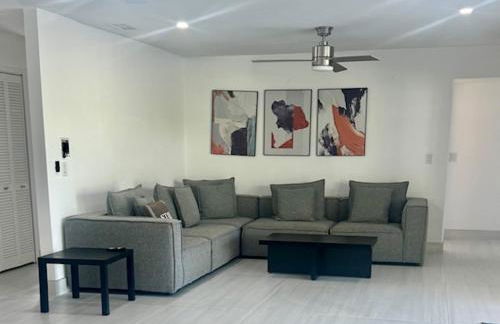 Clearwater Beach Waterfront Modern Villa 4BD 2BIG OPEN LOFT 4BT with Pool Boat Deck Sleep 15 - Foto 66