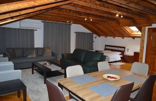 Wooden Attic - Foto 4