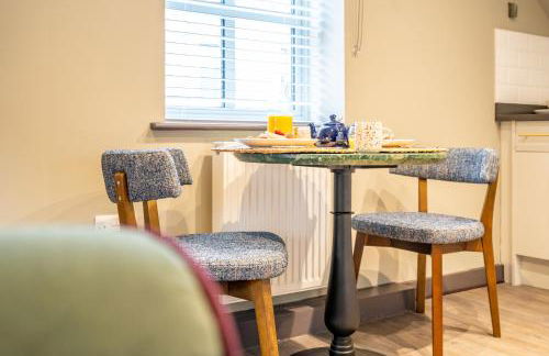 The Falcon - Foto 52