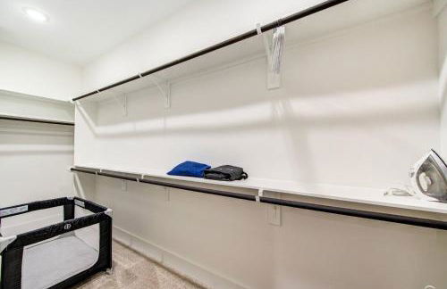 3BD Central Stay | BBQ, Games & Backyard Fun - Foto 54