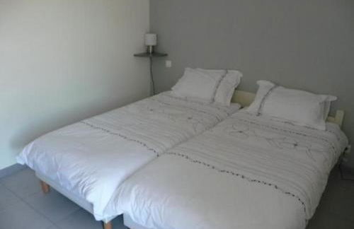 Gîte tout confort près du circuit des 24 Heures, cadre verdoyant, étang clos, 6 pers., lits faits - FR-1-410-207 - Photo 7