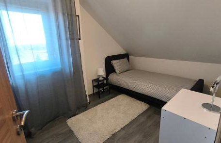 Apartment Cedar Zagreb Airport - Velika Gorica - Foto 15