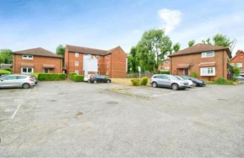 1 Bed House Sleeps 2 -Free Parking -Tv - Foto 10