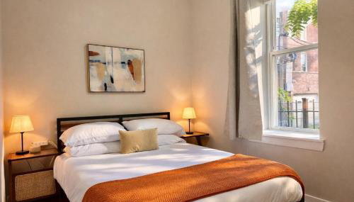 Flexhome West Town - Spacious 2BR Duplex - Sleeps 8 - Foto 3