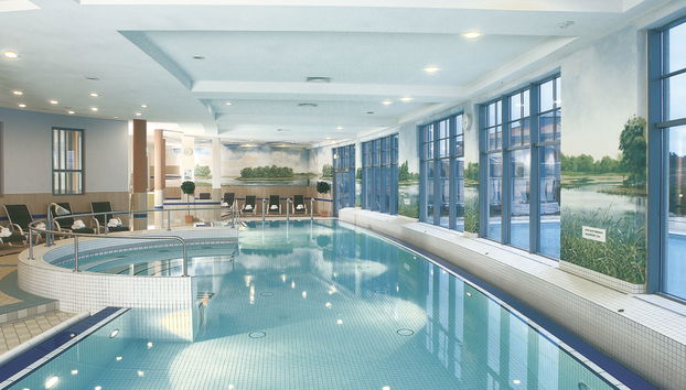 Pool Indoor