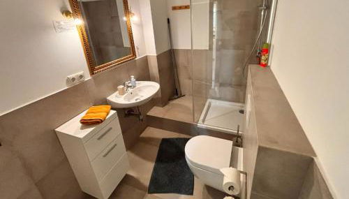 Gemütlich 8, Netflix und Kaffee frei, Parken vor der Tür - Foto 2