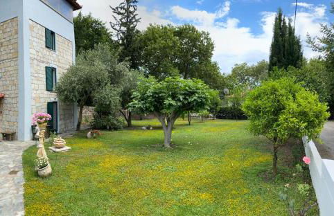 Steinturm mit Dach-Terrasse zwischen Fluß, Meer und Gebirge- Spiti Pirgos - Foto 40