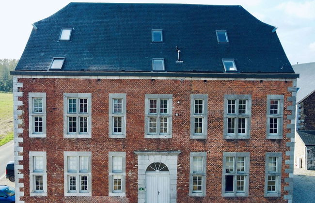 Nice Cottage in a Castle-farm in Ohey With Swimming Pond - Photo 27