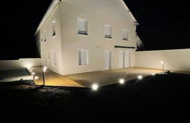 Maison au sein d’un corps de ferme. - Photo 2