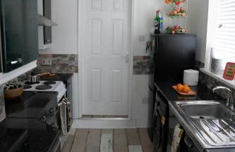 Sara’s Apartment - Photo 6