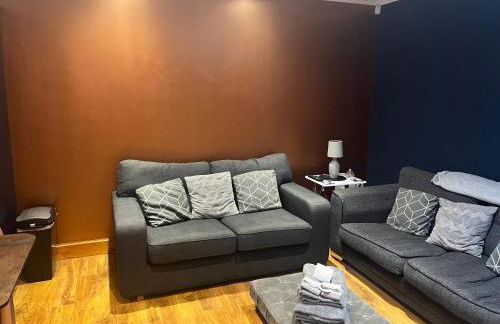 Cute Cottage Central Bathgate - Foto 7