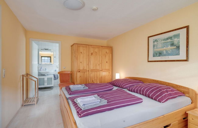 A Modern Apartment in the Hunsruck Region's Romantic Drohn Valley - Photo 3