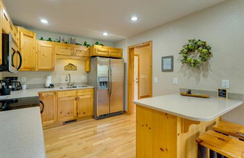 Hiawassee Riverfront Cabin 7 Mi to Lake Chatuge! - Foto 10