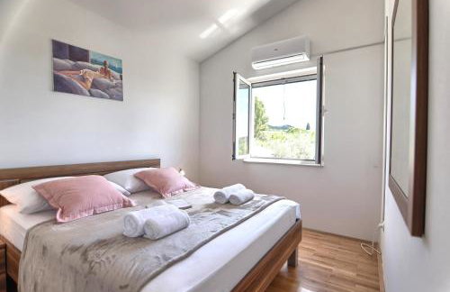 Holiday house with a swimming pool Kakma, Biograd - 24899 - Foto 13