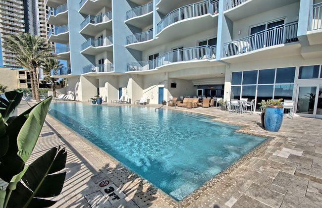 Sterling Breeze - Luxury Beach Front Condo - Photo 85