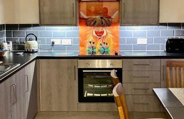 Oaklodge House - Photo 56