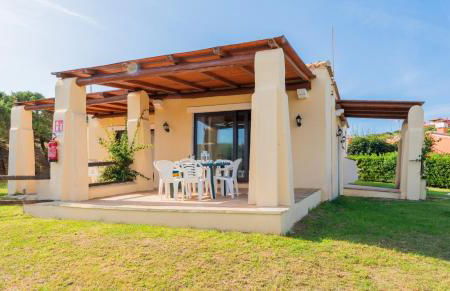 Villas with air conditioning and shared pool, just a few minutes from La Pelosa beach - Foto 17