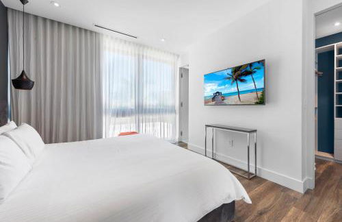 Best Bayfront View New construction w pool - Foto 61