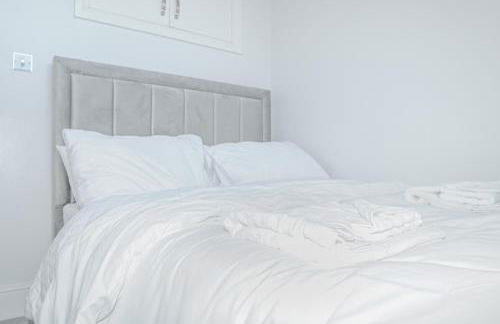 Luxury 5 Star apartments, Parking, Garden, near Metro Stations 10-15mins to London - Foto 46