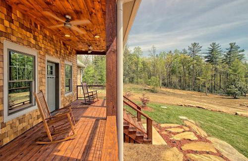 Stunning Cottage Rental Ideal for a Family to Go Glamping in Georgia - Photo 19
