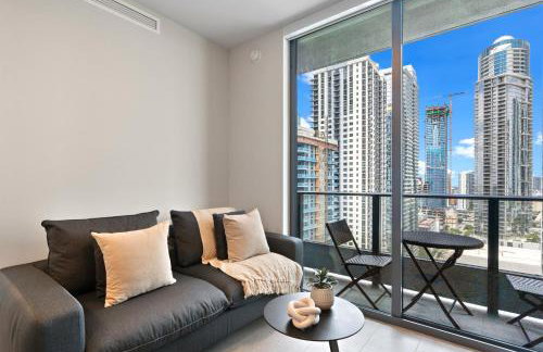 Downtown Condo with Den and Pool Access - Foto 26